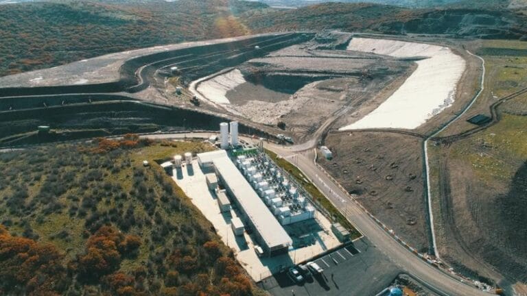 Balıkesir Büyükşehir Belediyesi, çöplerden ürettiği enerji ile 50 bin hanenin ihtiyacını karşılıyor