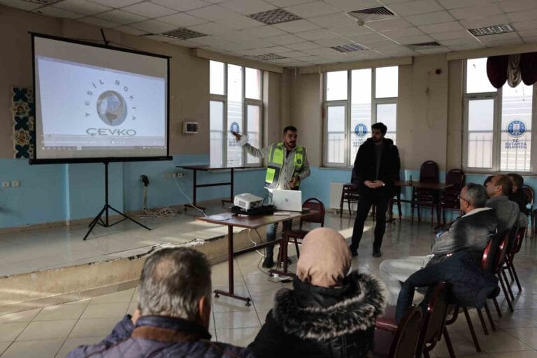 Kütahya Belediyesi’nden afet ve sıfır atık eğitimleri