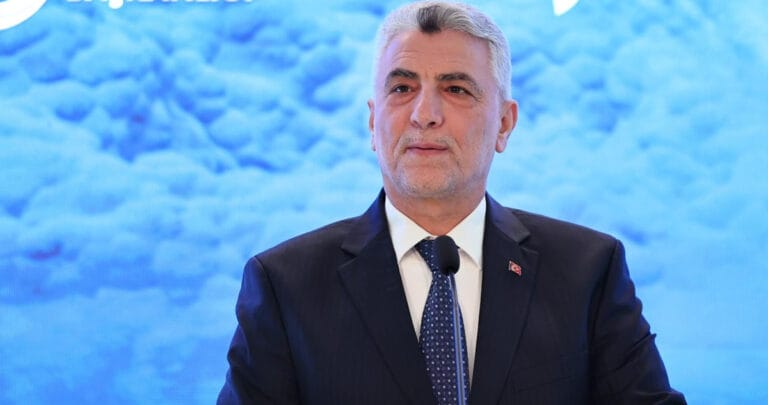 Bakan Bolat: Enerji üretiminin yüzde 40’ı yenilenebilir kaynaklarından