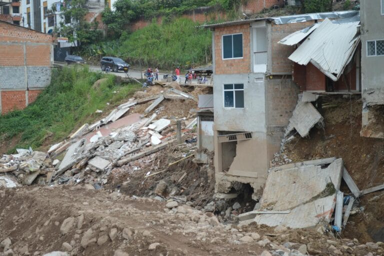 2024’te iklim felaketleri 229 milyar dolarlık hasar ve en az 2 bin can kayıbına yol açtı