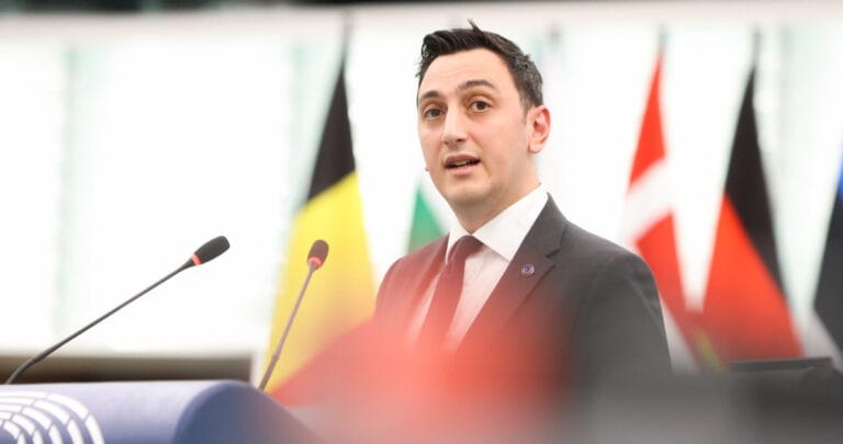 AB Komisyonu, iklim krizine karşı mücadele politikalarından vazgeçmeyecek