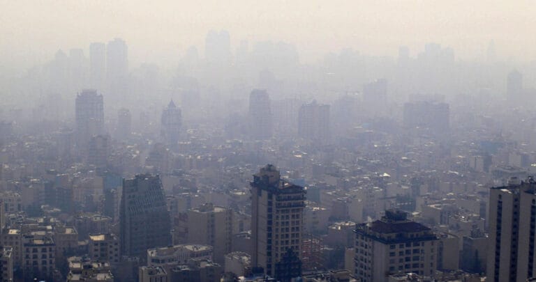 İran’da hava kirliliği geçen yıl yaklaşık 50 bin kişinin ölümüne neden oldu