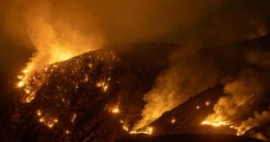İklim değişikliği Los Angeles’taki orman yangınlarını yüzde 35 daha olası ve daha ölümcül hale getirdi