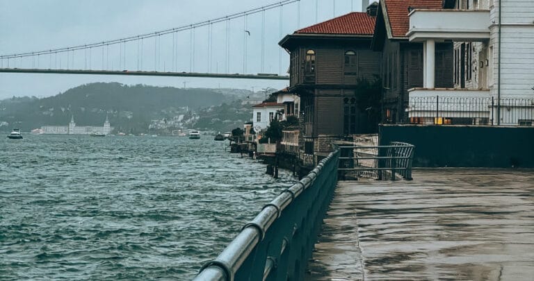 Meteoroloji’den bu bölgelere sağanak yağmur ve kar yağışı uyarısı