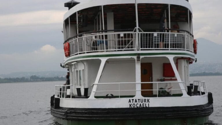 “Emektar” Atatürk Vapuru 2027’de elektrikle çalışacak