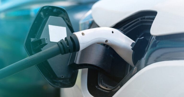 Avrupa’nın yeşil sınavı: 2035 benzin ve dizel yasağındaki geri adım ne anlama geliyor?