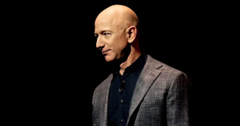 Jeff Bezos fonu, milyarderlerin Trump’a ‘boyun eğeceği’ korkusuyla iklim grubuna desteğini sonlandırdı