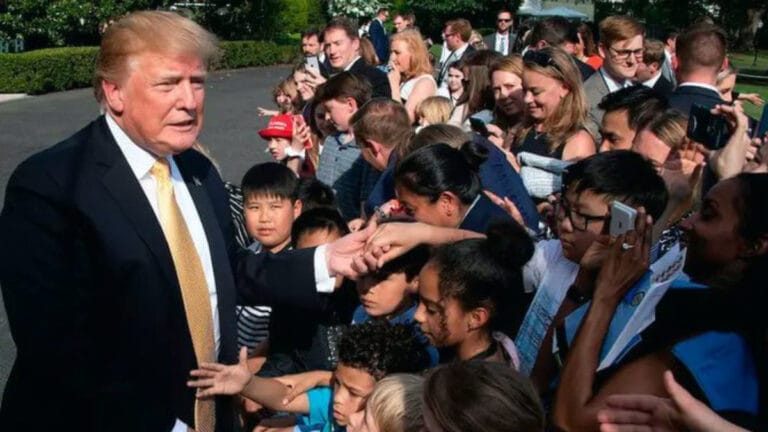 Trump, ABD’nin iklim eylemlerinin temelini sarsacak “Tehlike Bulgusu”nu iptal etmeyi planlıyor