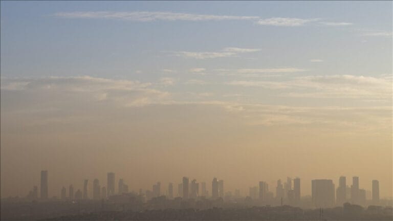 İstanbul’da çöl tozu! Hava kirliliği en yüksek Göztepe’de