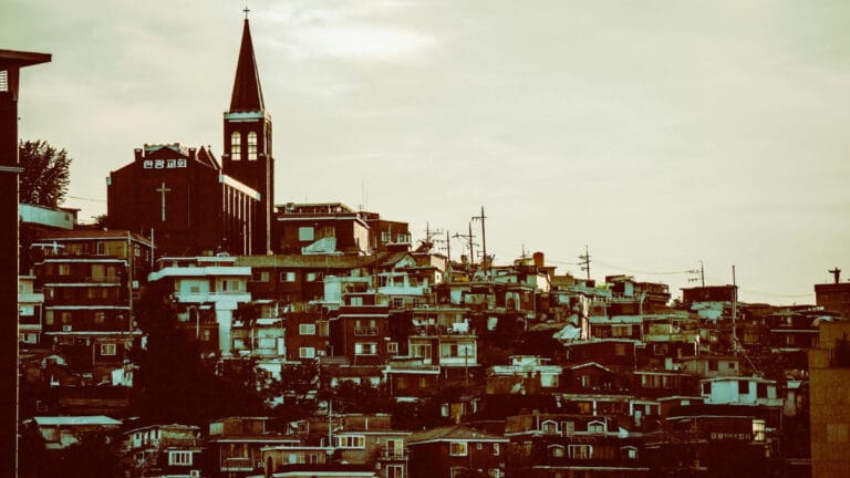 Dünya Kiliseler Konseyi, iklim krizi konusunda yasal işlem başlatmaya çağrıldı