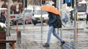 Meteoroloji’den sağanak yağmur ve fırtına uyarısı