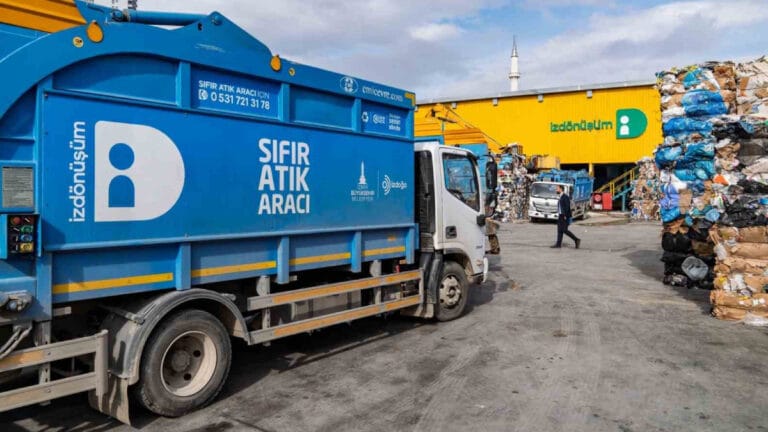 İzmir’de ayrıştırılmış ambalaj atıkları evlerden toplanacak
