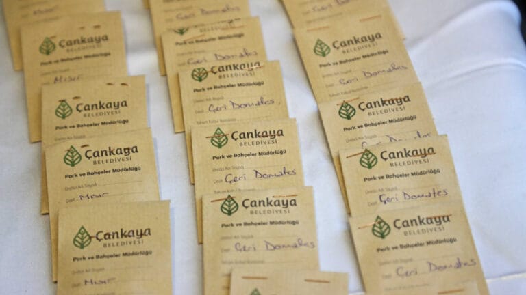 Çankaya’da tohum takas şenliği: Sağlıklı tohumlar el değiştirdi