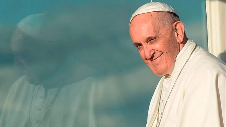 Papa Francis, iklim adaletinin küresel sesi olarak hatırlanıyor