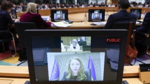 Avrupa ‘ısınırken’ siyaset ‘soğuyor’: AB’nin iklim taahhüdü zayıflıyor mu?