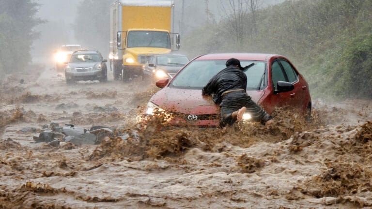 Beryl, Helene ve Milton kasırga isimleri listesinde emekliye ayrıldı
