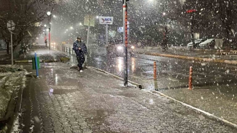 Nisan’da kar yağışı! Kuvvetli sağanak ve poyraz da etkili olacak