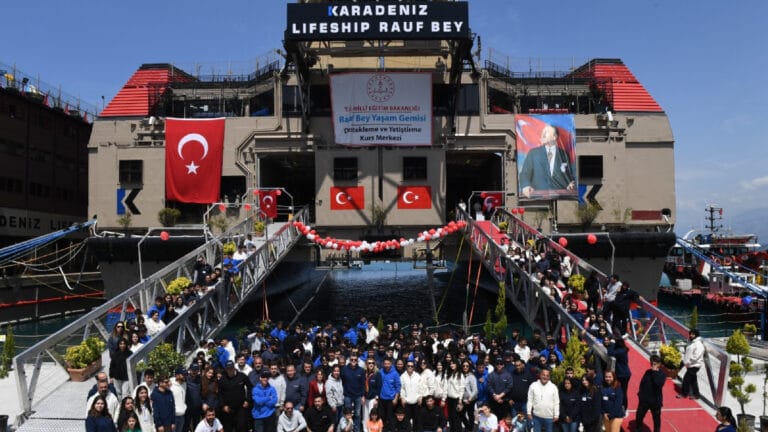 Karadeniz Holding’ten sürdürülebilirlik yatırımlarını artırma kararı