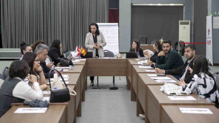 Mersin’de iklim değişikliğine karşı stratejik hedefler belirleniyor