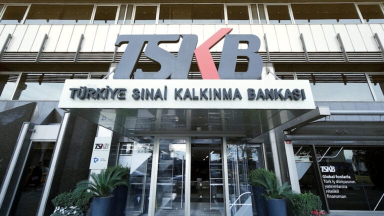TSKB “Düşük Karbon Kahramanı” ödülü aldı