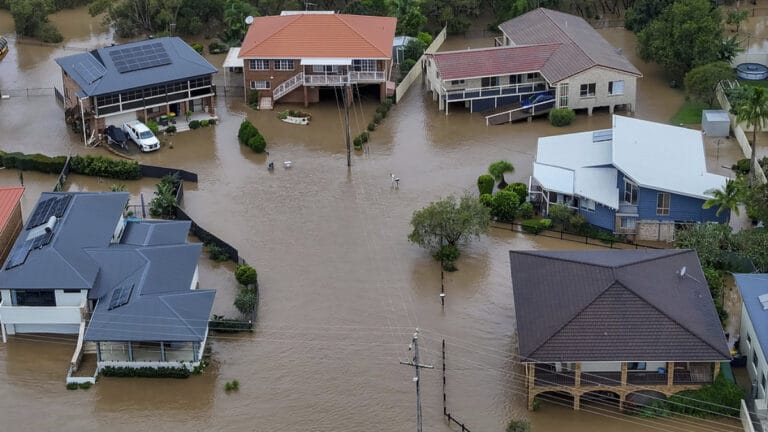 Avustralya’da rekor sel felaketi: 3 ölü, 2 kayıp