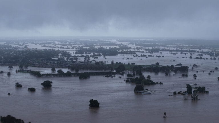 Avustralya’da sel felaketinde can kaybı 4’e yükseldi