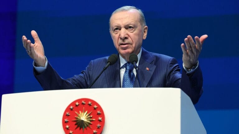 Yenilenebilir enerji açıklaması: 80 milyar dolarlık yatırım yapacağız
