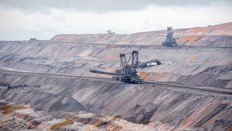 Temizlenmesi 100 milyar dolar! Terk edilmiş petrol, doğalgaz, kömür altyapıları en büyük metan kaynağı