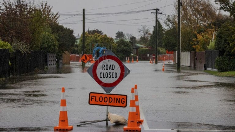 Yeni Zelanda’da şiddetli fırtına ve sel felaketi: Christchurch’te OHAL ilan edildi