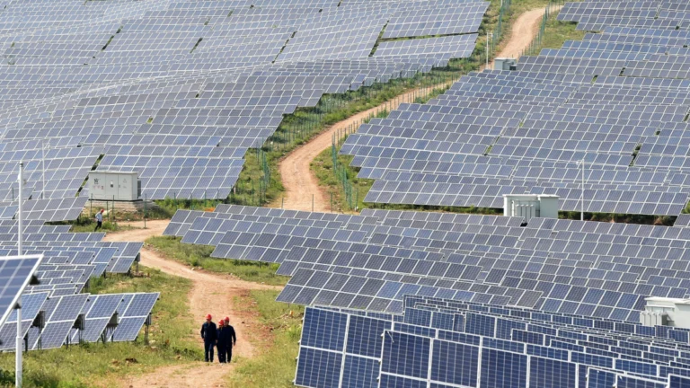 Terk edilmiş kömür madenleri güneş tarlalarına dönüştürülürse Almanya büyüklüğünde bir ülkeye enerji sağlanabilir
