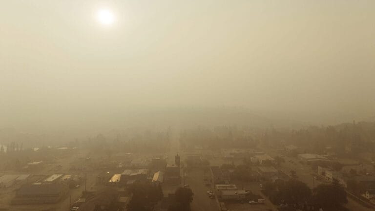 Kanada’daki orman yangınlarının dumanı ABD’nin ortabatısına yayılıyor