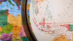 AB ve Çin’den iklim değişikliğiyle mücadelede ortaklık: Yenilenebilir enerji ve doğa dostu ürünler vurgusu