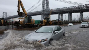 İklim krizi, New York’u sular altında bırakan yağışları nasıl daha yaygın hale getiriyor?
