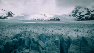 Patagonya’nın efsanevi buzulu alarm veriyor! Geri döndürülemez şekilde çekiliyor