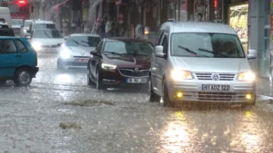 Meteoroloji uyardı! Yağmur, fırtına, toz taşınımı!