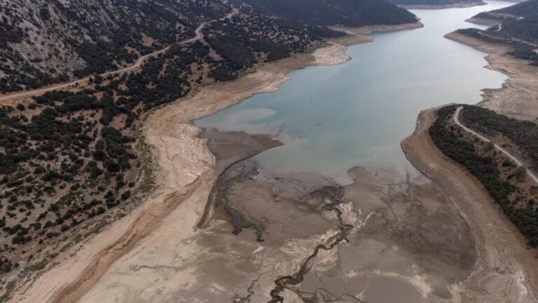 Yunanistan su krizine karşı ulusal eylem planını açıkladı