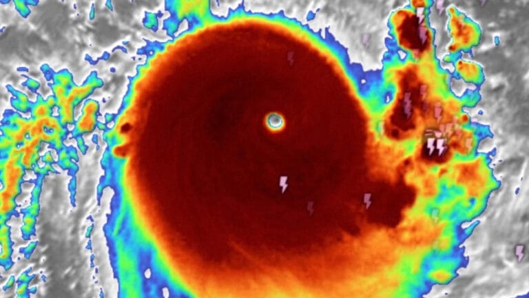Erin Kasırgası beklentileri aşıyor: ‘Korkutucu derecede kusursuz’
