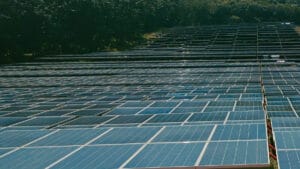 Trump yönetimi, 7 milyar dolarlık güneş enerjisi hibe programını iptal edebilir