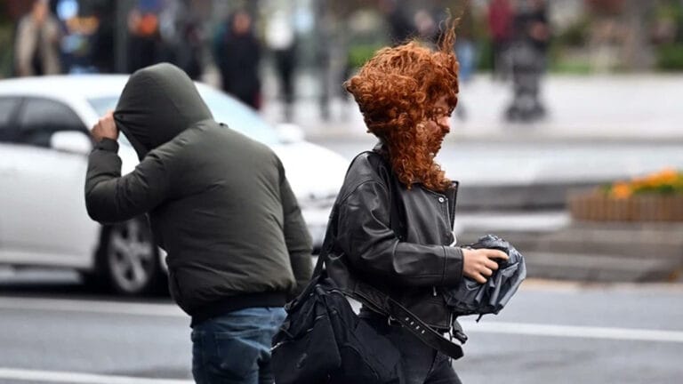 Marmara ve Ege’de fırtına, bazı illerde yağmur var