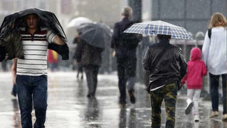 Marmara ve Ege’de fırtına, Orta ve Doğu Karadeniz ile Toroslar’da sağanak yağmur