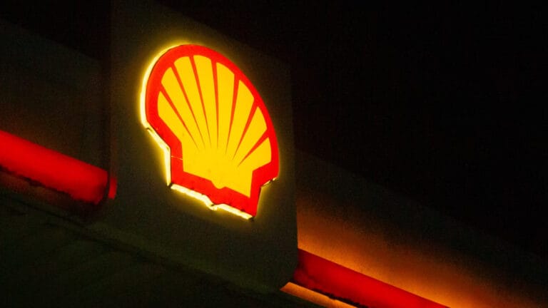 Fosil yakıt devi Shell, biyoyakıt tesisini iptal etti: İklim hedeflerinden geri adım mı?