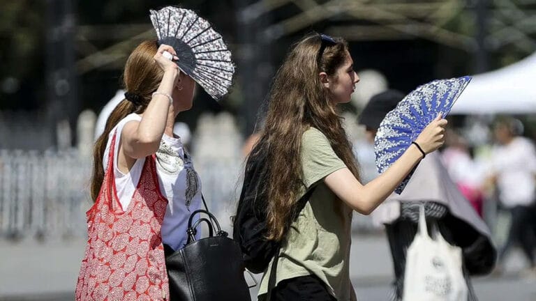 8 ilde yağmur var! Hava sıcaklıkları mevsim normalleri üzerinde