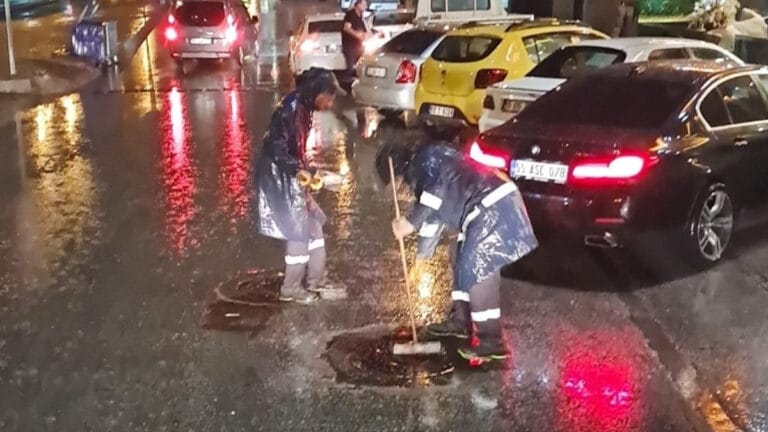 Ülke genelinde değişken hava durumu: Yağmur ve kuvvetli rüzgar uyarısı