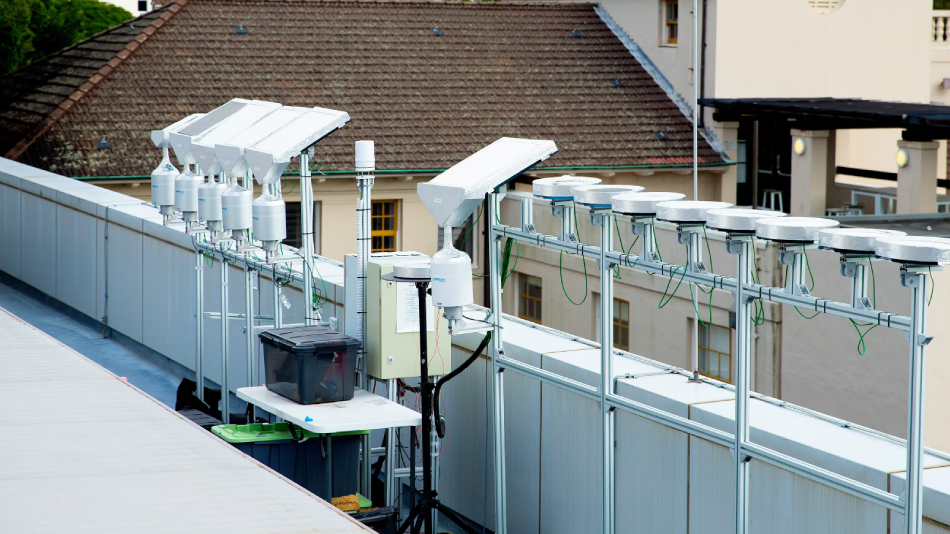 Yüzeyi 6 derece soğutan ve atmosferden su çeken ‘akıllı boya’ geliştirildi