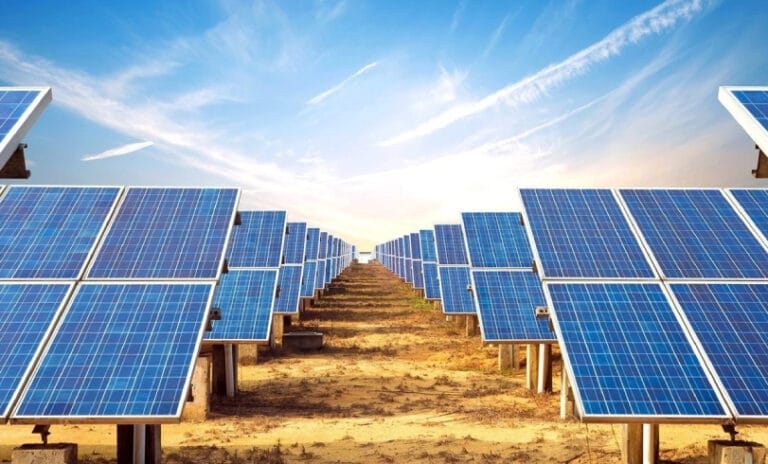 Güneş enerjisi Türkiye’nin en ucuz kaynağı oldu, kömür teşvikleri tartışma yarattı
