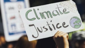 Bilim insanları: Paris Anlaşması işe yarıyor ama iklim değişikliğini yavaşlatmakta yetersiz