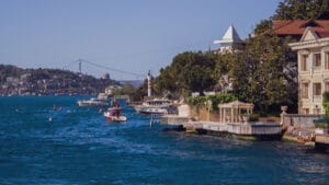 Yükselen deniz seviyeleri 100 milyondan fazla binayı tehdit ediyor