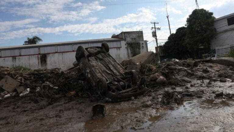 Meksika’daki sel felaketinde can kaybı 72’ye yükseldi