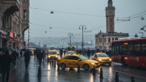 Hava durumu alarmı: Ege ve Marmara kıyılarına “çok kuvvetli ve yerel şiddetli” yağış uyarısı geldi!