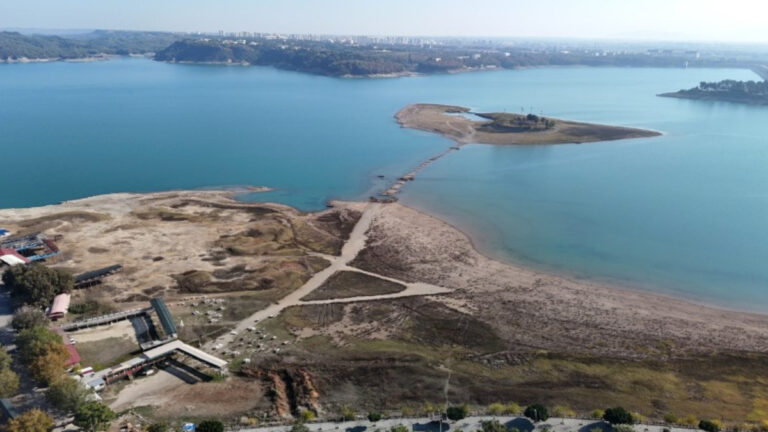 Adana’da son yarım asrın en büyük kuraklık krizi: Seyhan Barajı alarm veriyor, kanallar kurudu